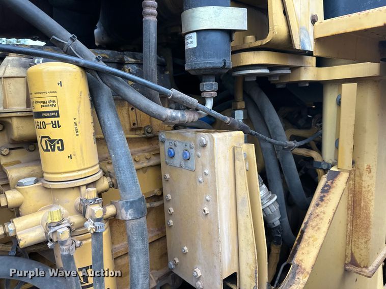 image for item DT6395 2001 Caterpillar 938G wheel loader