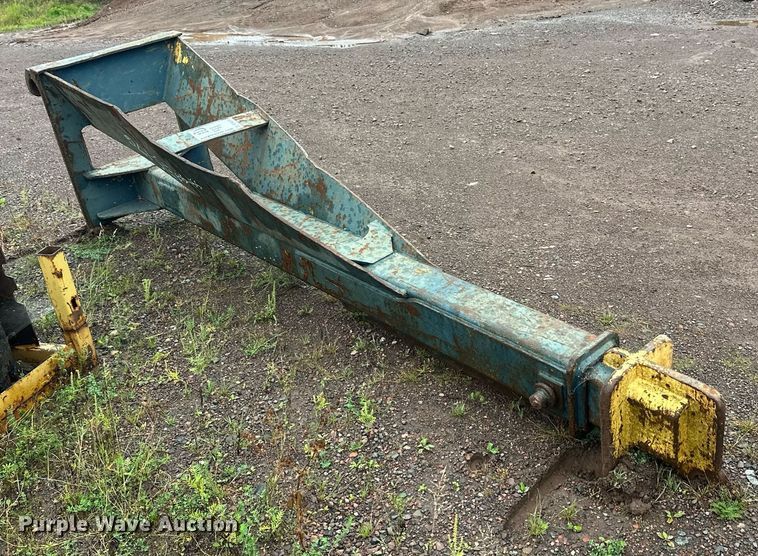 image for item DT6396 Caterpillar jib boom
