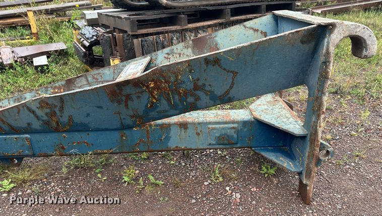 image for item DT6396 Caterpillar jib boom