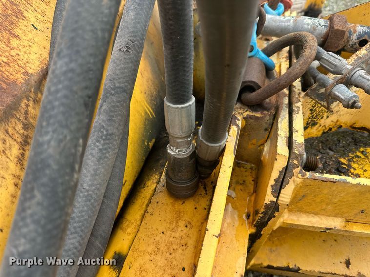 image for item DT6397 MB broom