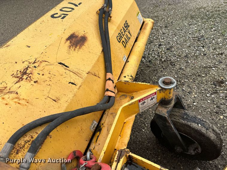 image for item DT6397 MB broom