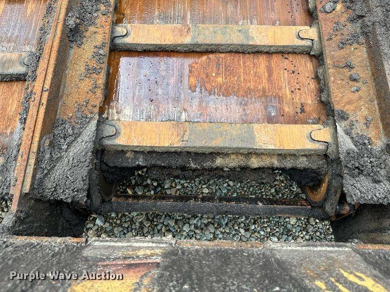 image for item DT6402 2010 Caterpillar AP-1055D paver