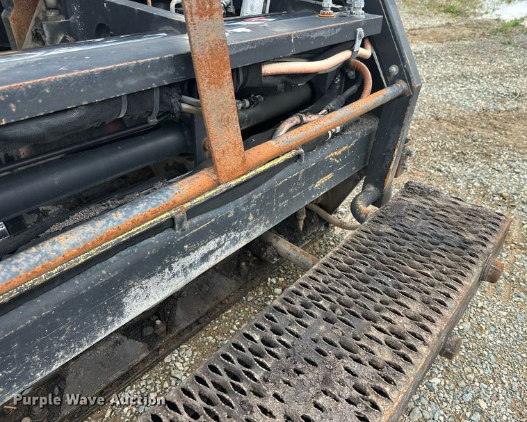 image for item DT6402 2010 Caterpillar AP-1055D paver