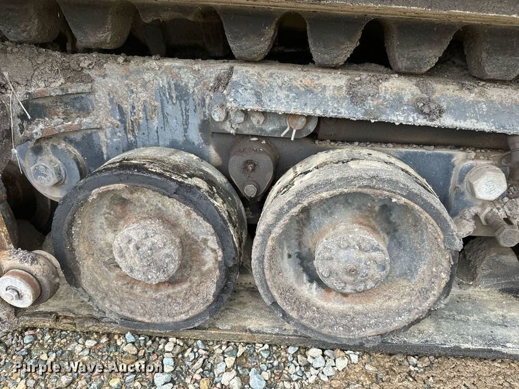 image for item DT6402 2010 Caterpillar AP-1055D paver