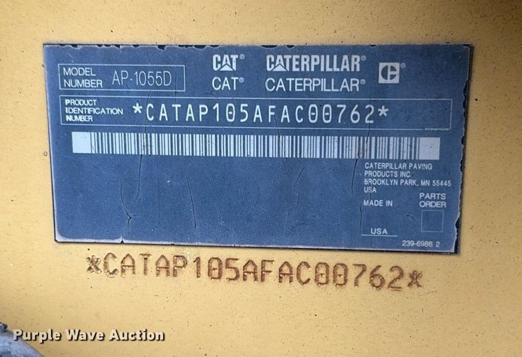image for item DT6402 2010 Caterpillar AP-1055D paver