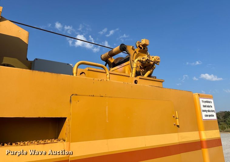 image for item DU1319 1987 Grove 6428G crane