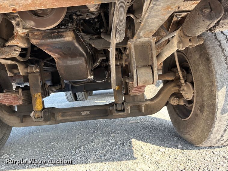 image for item DU1319 1987 Grove 6428G crane