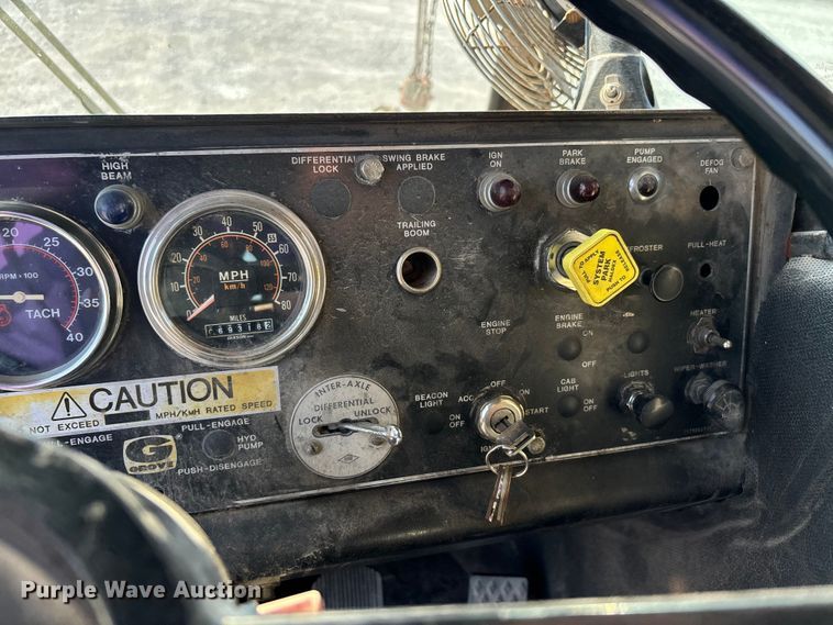 image for item DU1319 1987 Grove 6428G crane