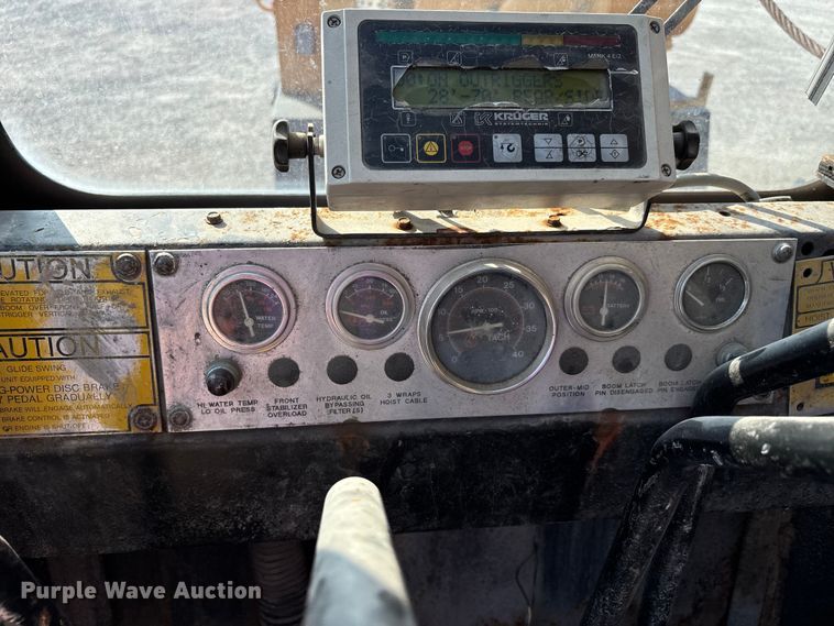 image for item DU1319 1987 Grove 6428G crane