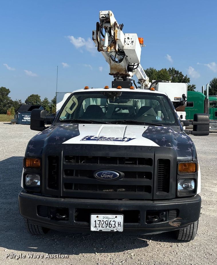 CAMIóN CON CANASTILLA 2008 FORD ALTEC