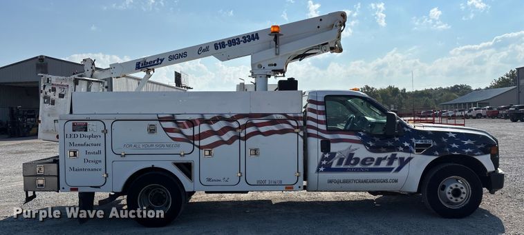 CAMIóN CON CANASTILLA 2008 FORD ALTEC