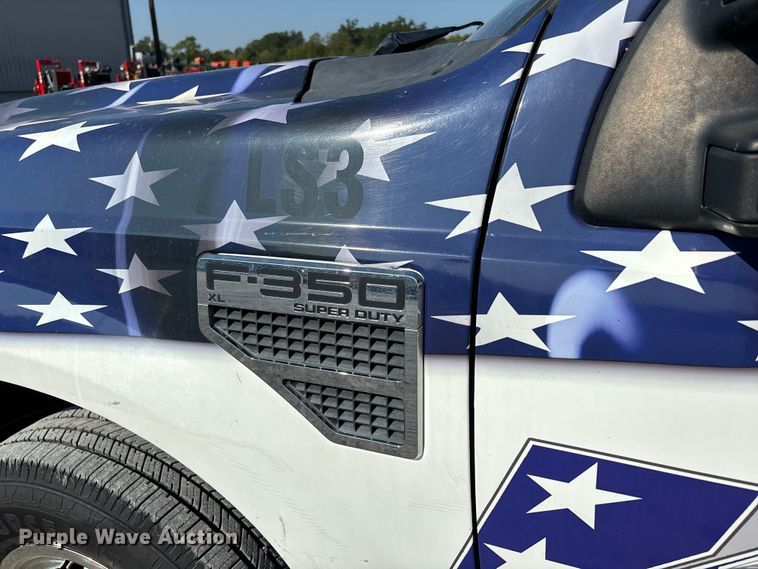 image for item DU1320 2008 Ford F350 Super Duty bucket truck