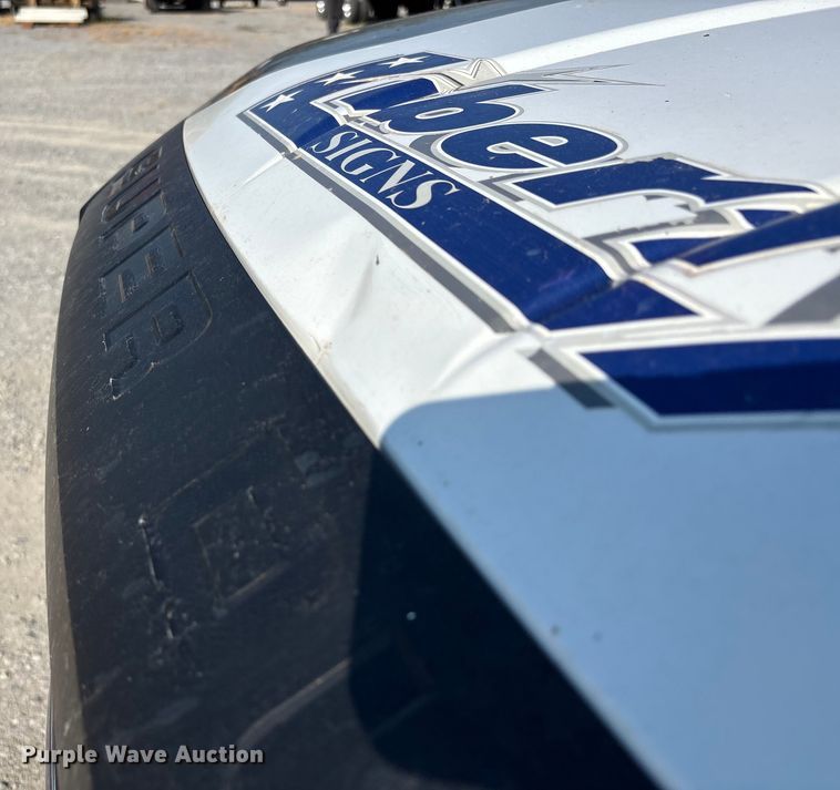 image for item DU1320 2008 Ford F350 Super Duty bucket truck