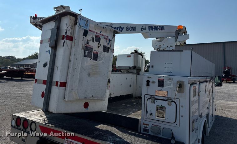 image for item DU1320 2008 Ford F350 Super Duty bucket truck