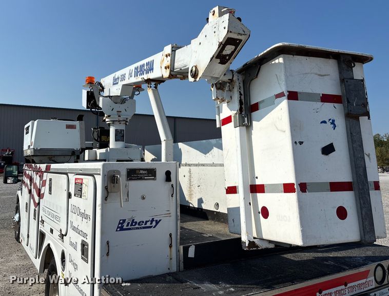 image for item DU1320 2008 Ford F350 Super Duty bucket truck