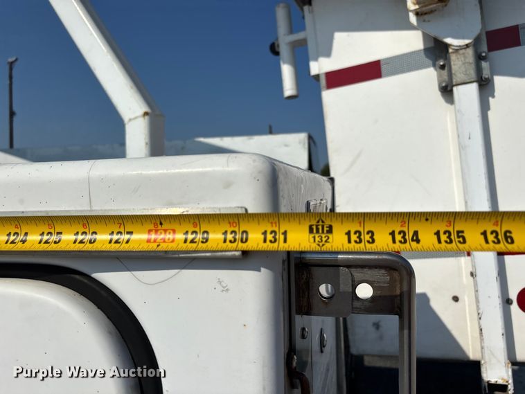 image for item DU1320 2008 Ford F350 Super Duty bucket truck