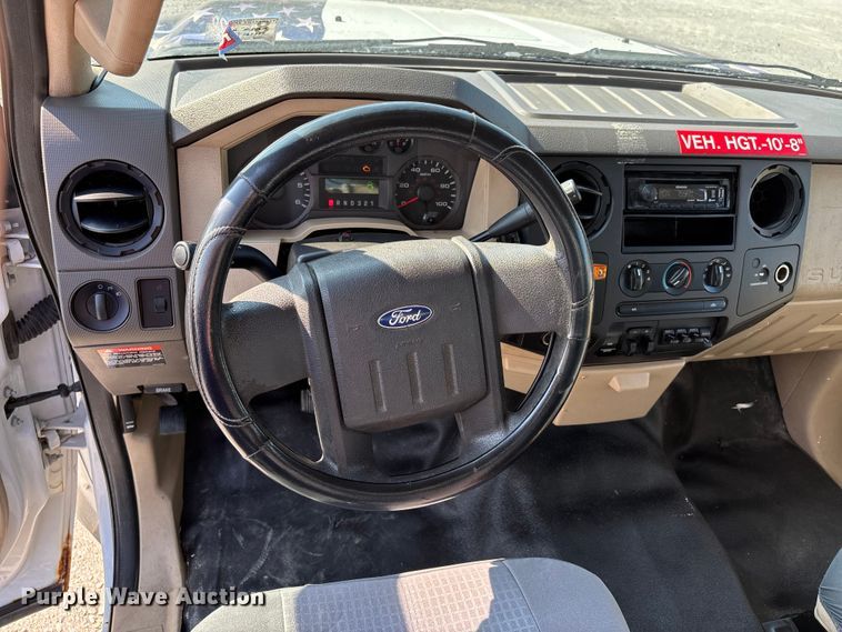 image for item DU1320 2008 Ford F350 Super Duty bucket truck