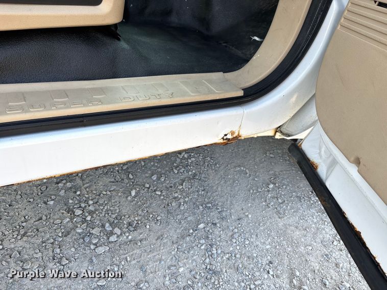 image for item DU1320 2008 Ford F350 Super Duty bucket truck