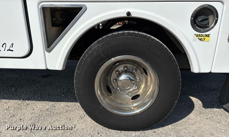 image for item DU1320 2008 Ford F350 Super Duty bucket truck