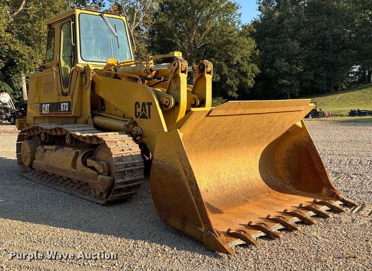 image for item DU1322 1983 Caterpillar 973 track loader