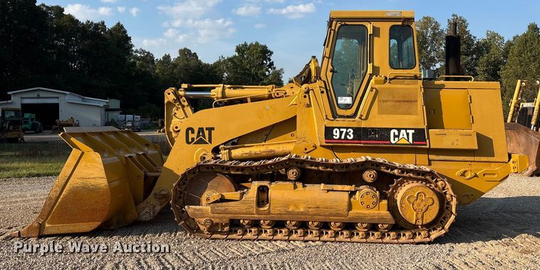 image for item DU1322 1983 Caterpillar 973 track loader