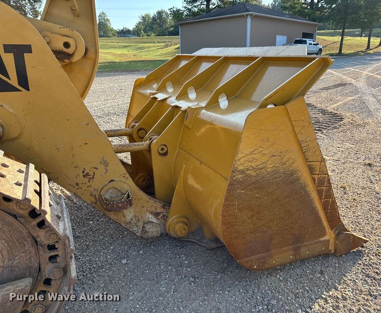 image for item DU1322 1983 Caterpillar 973 track loader