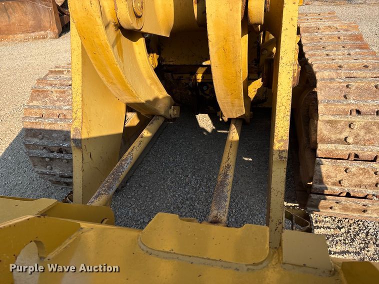 image for item DU1322 1983 Caterpillar 973 track loader