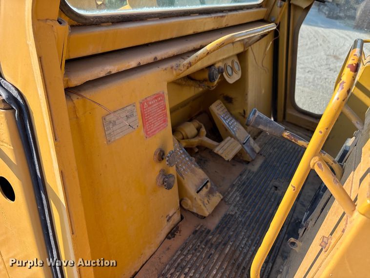 image for item DU1322 1983 Caterpillar 973 track loader