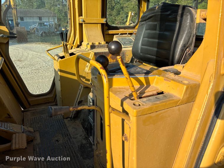 image for item DU1322 1983 Caterpillar 973 track loader
