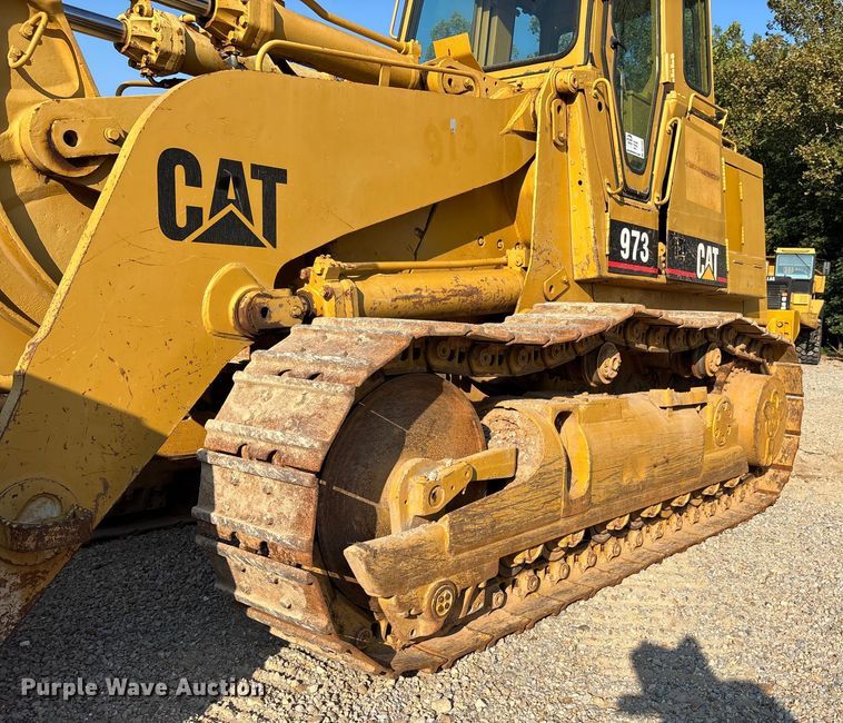 image for item DU1322 1983 Caterpillar 973 track loader