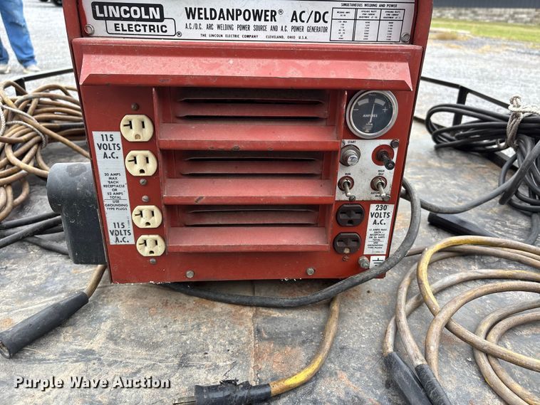 image for item DU1333 Lincoln welder/generator