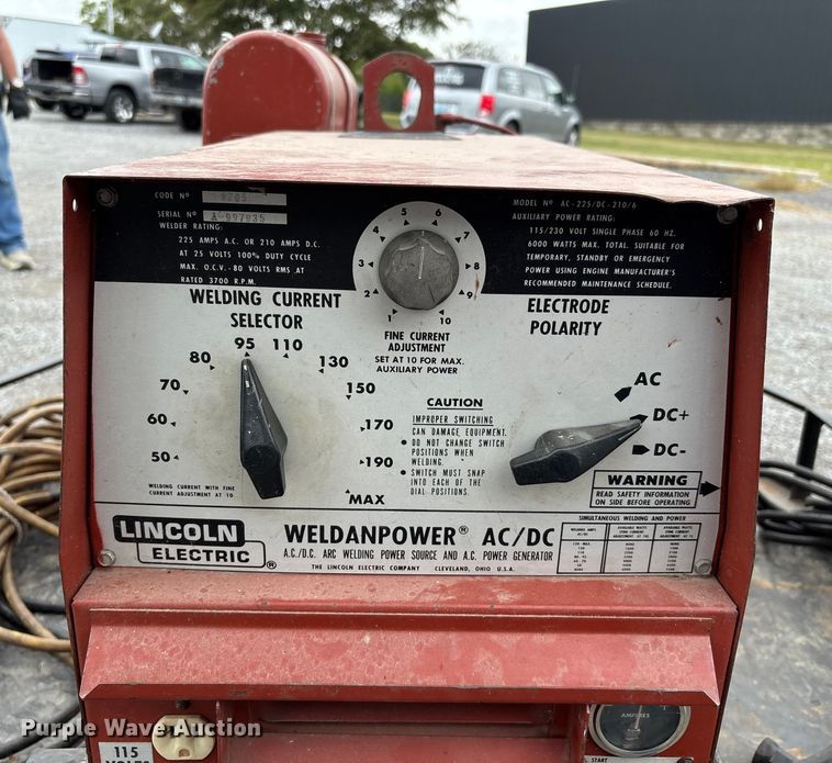 image for item DU1333 Lincoln welder/generator