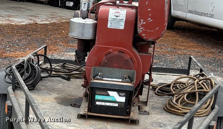 image for item DU1333 Lincoln welder/generator