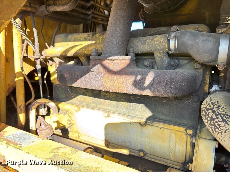 image for item DU1345 International Harvester 3500 landscape tractor