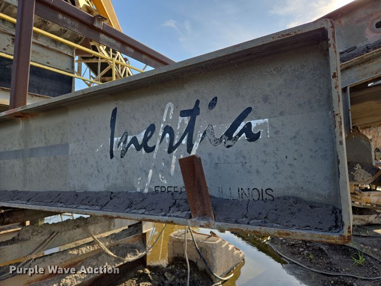 image for item DU6758 Crushing plant