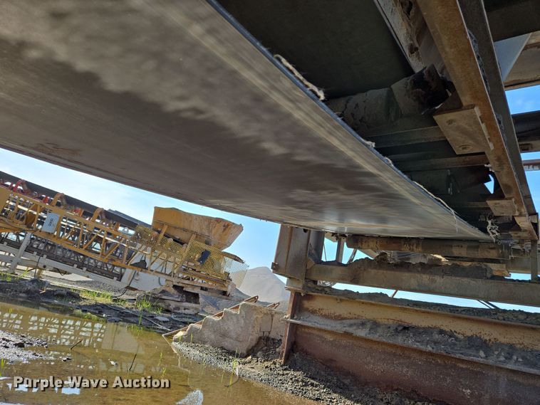 image for item DU6758 Crushing plant