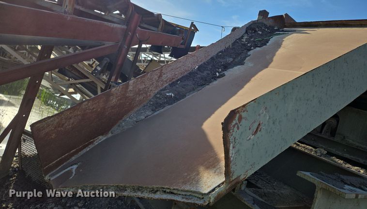 image for item DU6758 Crushing plant