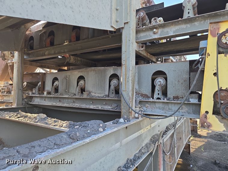 image for item DU6758 Crushing plant