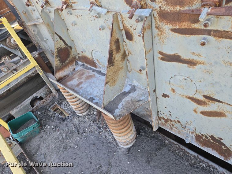 image for item DU6758 Crushing plant