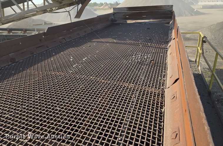 image for item DU6758 Crushing plant