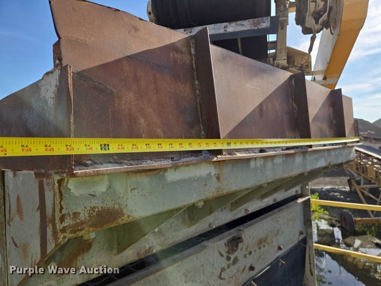 image for item DU6758 Crushing plant