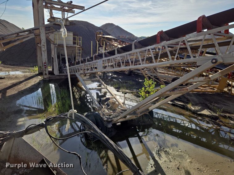 image for item DU6758 Crushing plant