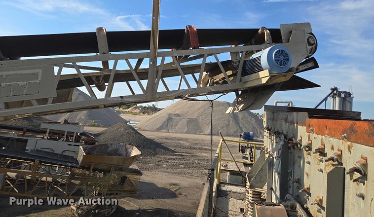 image for item DU6758 Crushing plant