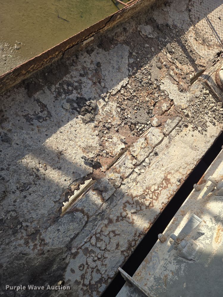 image for item DU6758 Crushing plant