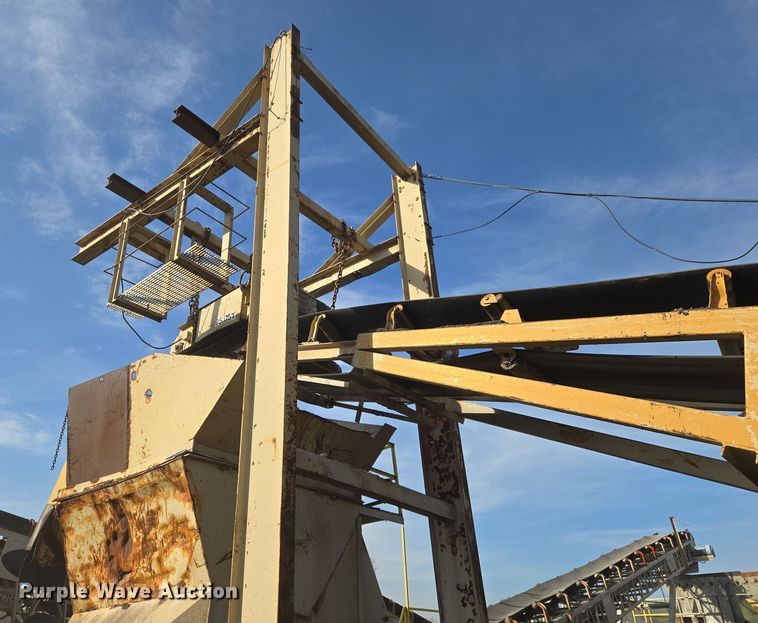 image for item DU6758 Crushing plant