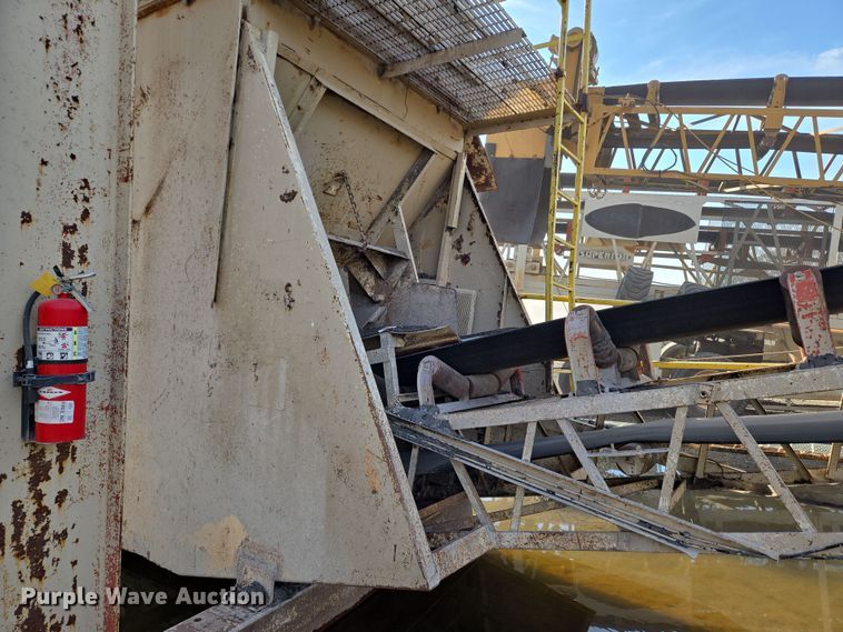 image for item DU6758 Crushing plant