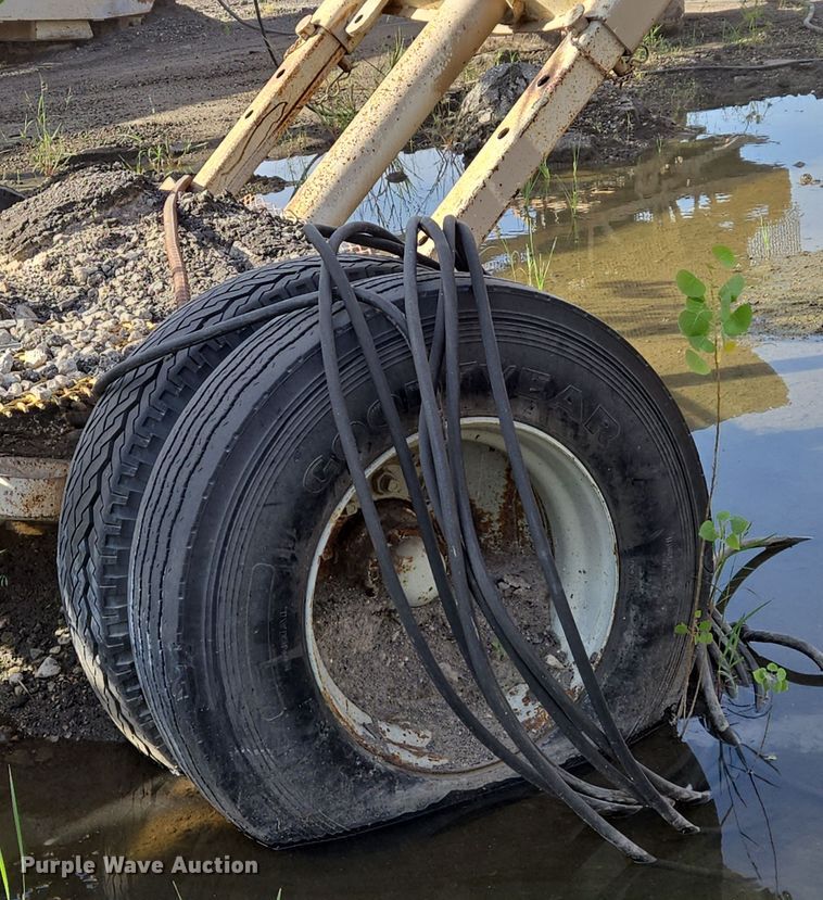 image for item DU6758 Crushing plant