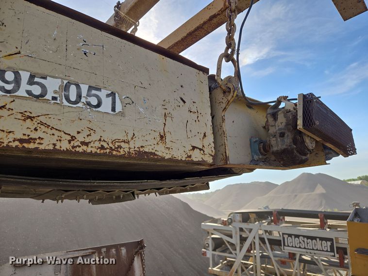 image for item DU6758 Crushing plant
