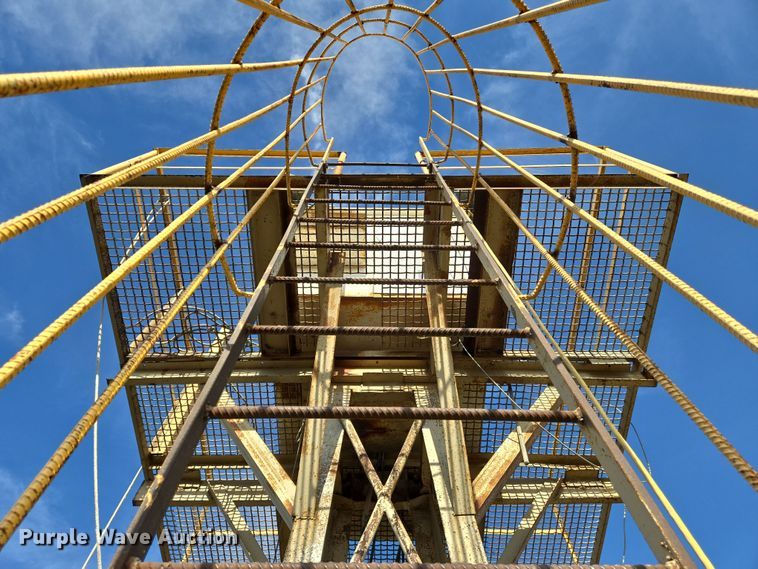 image for item DU6758 Crushing plant