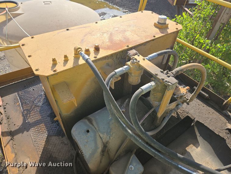 image for item DU6758 Crushing plant